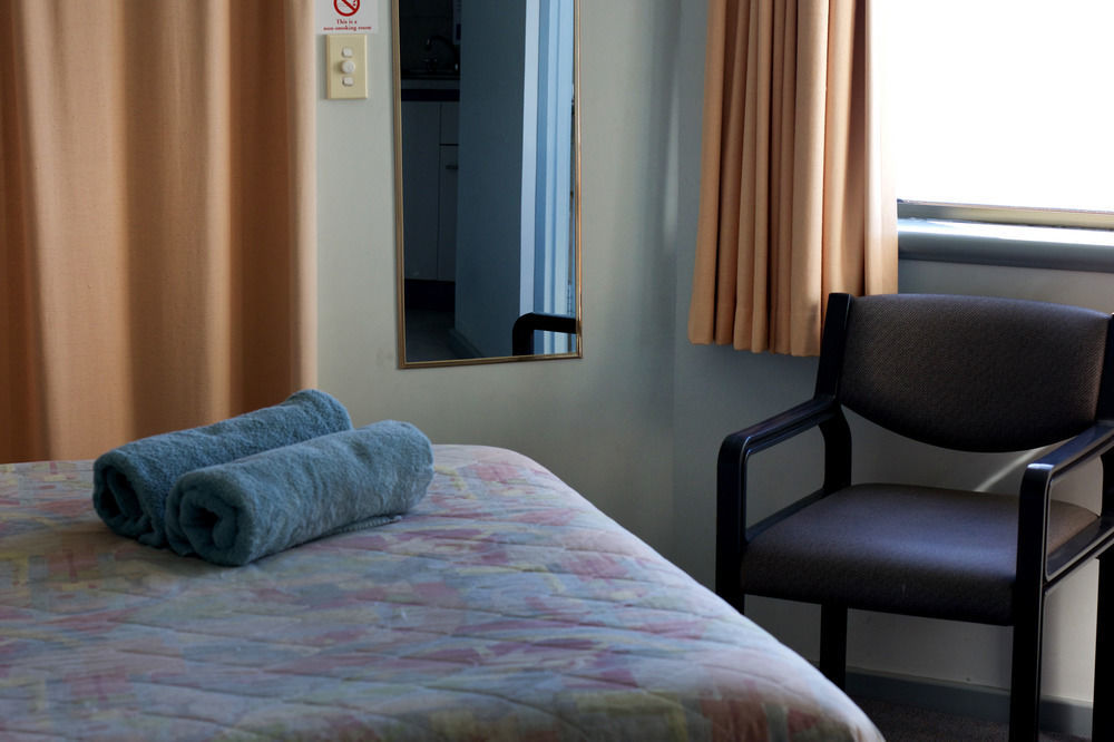 Limani Motel Port Lincoln Extérieur photo